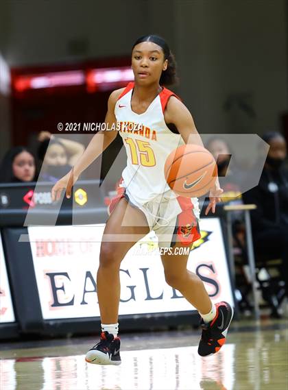Thumbnail 3 in Lynwood vs. Etiwanda photogallery.