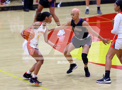 Thumbnail 1 in Lynwood vs. Etiwanda photogallery.