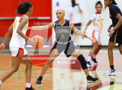 Thumbnail 2 in Lynwood vs. Etiwanda photogallery.