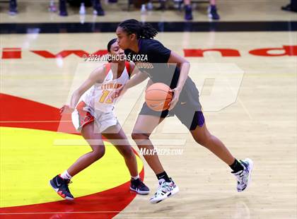 Thumbnail 3 in Lynwood vs. Etiwanda photogallery.