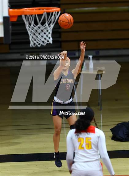 Thumbnail 2 in Lynwood vs. Etiwanda photogallery.