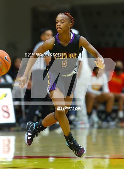 Thumbnail 3 in Lynwood vs. Etiwanda photogallery.