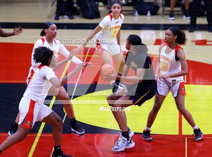 Thumbnail 1 in Lynwood vs. Etiwanda photogallery.