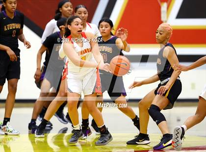 Thumbnail 2 in Lynwood vs. Etiwanda photogallery.