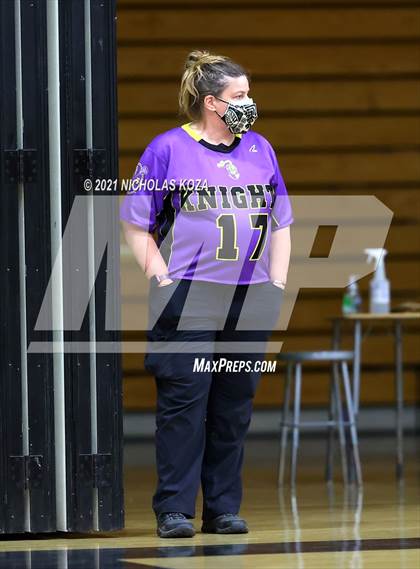 Thumbnail 2 in Lynwood vs. Etiwanda photogallery.