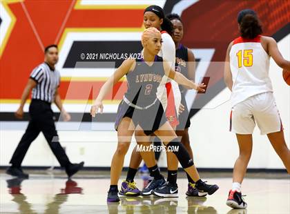 Thumbnail 1 in Lynwood vs. Etiwanda photogallery.