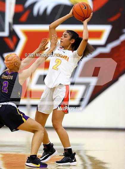 Thumbnail 3 in Lynwood vs. Etiwanda photogallery.