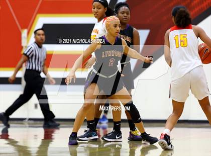 Thumbnail 2 in Lynwood vs. Etiwanda photogallery.