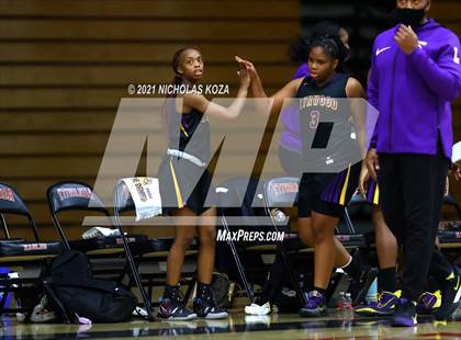 Thumbnail 2 in Lynwood vs. Etiwanda photogallery.