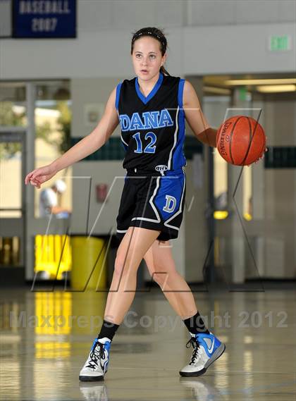 Thumbnail 2 in Dana Hills vs. Cathedral City (MaxPreps Holiday Classic) photogallery.