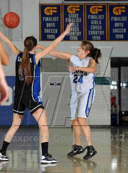Thumbnail 2 in Dana Hills vs. Cathedral City (MaxPreps Holiday Classic) photogallery.