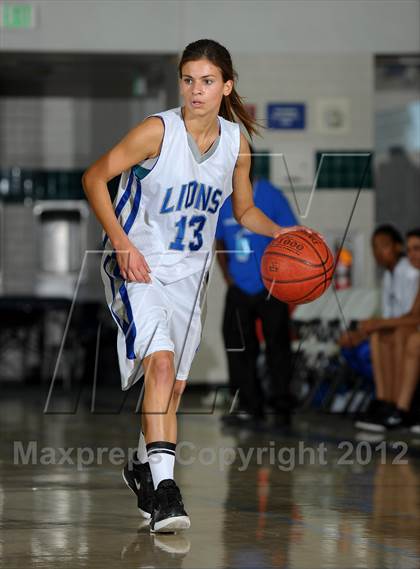 Thumbnail 1 in Dana Hills vs. Cathedral City (MaxPreps Holiday Classic) photogallery.