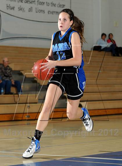 Thumbnail 2 in Dana Hills vs. Cathedral City (MaxPreps Holiday Classic) photogallery.