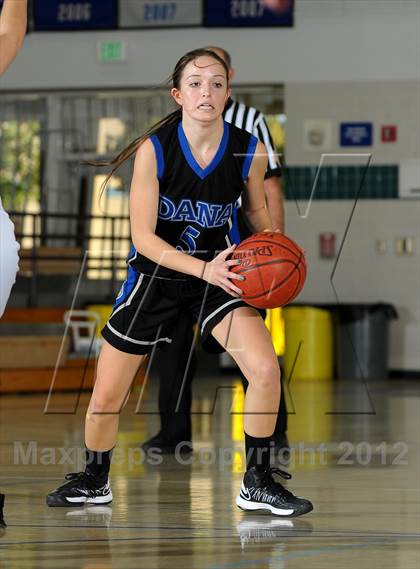 Thumbnail 2 in Dana Hills vs. Cathedral City (MaxPreps Holiday Classic) photogallery.