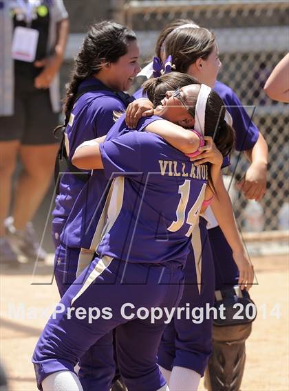 Thumbnail 2 in Citrus Valley vs. Jurupa Hills (CIF-SS D5 Final) photogallery.