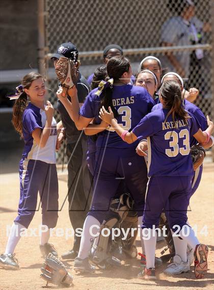 Thumbnail 3 in Citrus Valley vs. Jurupa Hills (CIF-SS D5 Final) photogallery.