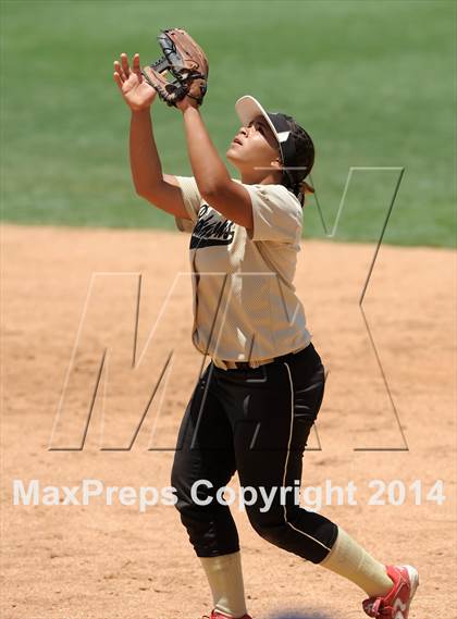 Thumbnail 3 in Citrus Valley vs. Jurupa Hills (CIF-SS D5 Final) photogallery.