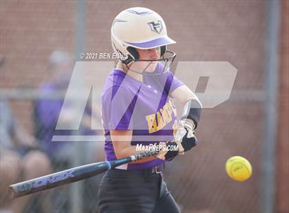 Thumbnail 3 in Cedartown vs Hampton (GHSA 4A Round 1 Playoff) photogallery.