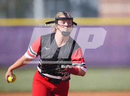 Thumbnail 2 in Cedartown vs Hampton (GHSA 4A Round 1 Playoff) photogallery.