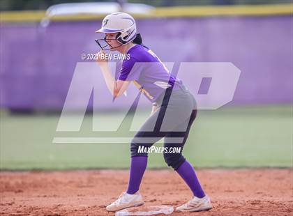 Thumbnail 1 in Cedartown vs Hampton (GHSA 4A Round 1 Playoff) photogallery.
