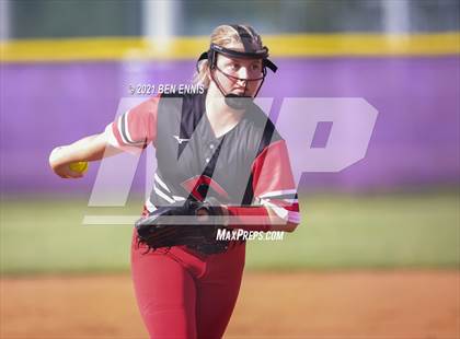 Thumbnail 3 in Cedartown vs Hampton (GHSA 4A Round 1 Playoff) photogallery.