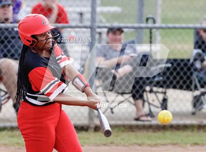 Thumbnail 2 in Cedartown vs Hampton (GHSA 4A Round 1 Playoff) photogallery.
