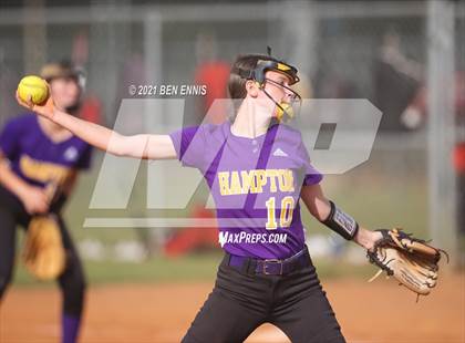 Thumbnail 1 in Cedartown vs Hampton (GHSA 4A Round 1 Playoff) photogallery.