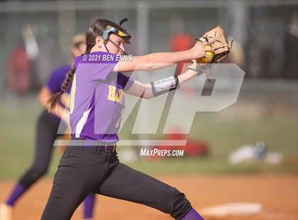 Thumbnail 3 in Cedartown vs Hampton (GHSA 4A Round 1 Playoff) photogallery.