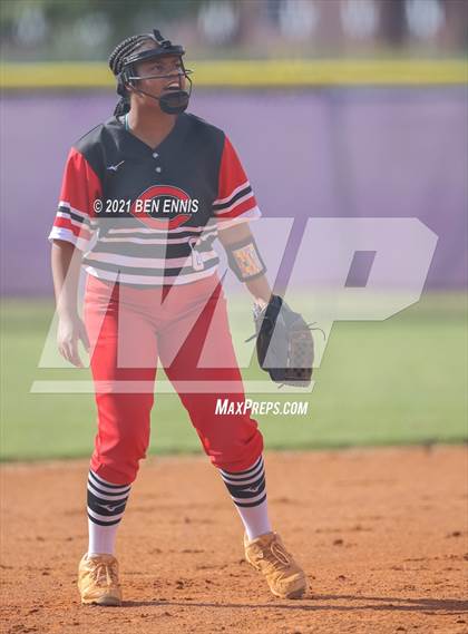 Thumbnail 2 in Cedartown vs Hampton (GHSA 4A Round 1 Playoff) photogallery.