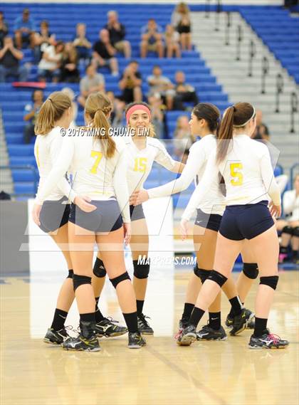 Thumbnail 2 in Hillcrest Christian vs. Lake Arrowhead Christian (CIF SS D10 Final) photogallery.