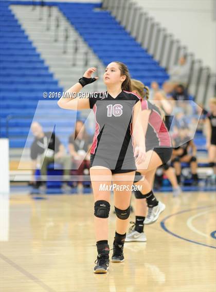 Thumbnail 3 in Hillcrest Christian vs. Lake Arrowhead Christian (CIF SS D10 Final) photogallery.