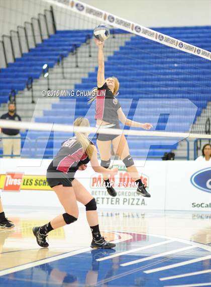 Thumbnail 3 in Hillcrest Christian vs. Lake Arrowhead Christian (CIF SS D10 Final) photogallery.