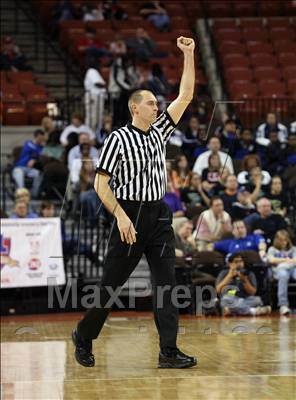Thumbnail 1 in Kennedale vs West OSO (UIL 3A Semifinals) photogallery.