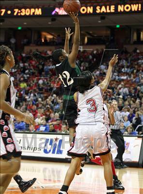 Thumbnail 3 in Kennedale vs West OSO (UIL 3A Semifinals) photogallery.