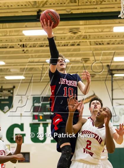 Thumbnail 3 in Jefferson vs Mountain View (Joe Cascio Holiday Classic) photogallery.