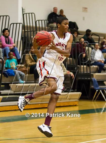 Thumbnail 2 in Jefferson vs Mountain View (Joe Cascio Holiday Classic) photogallery.