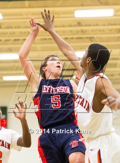 Thumbnail 2 in Jefferson vs Mountain View (Joe Cascio Holiday Classic) photogallery.