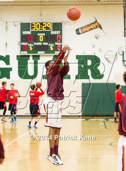 Thumbnail 2 in Jefferson vs Mountain View (Joe Cascio Holiday Classic) photogallery.