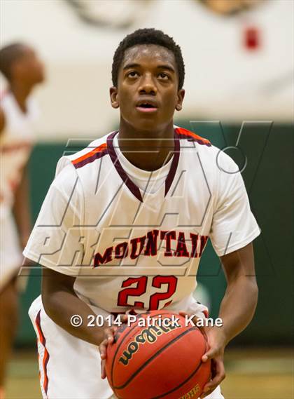 Thumbnail 3 in Jefferson vs Mountain View (Joe Cascio Holiday Classic) photogallery.