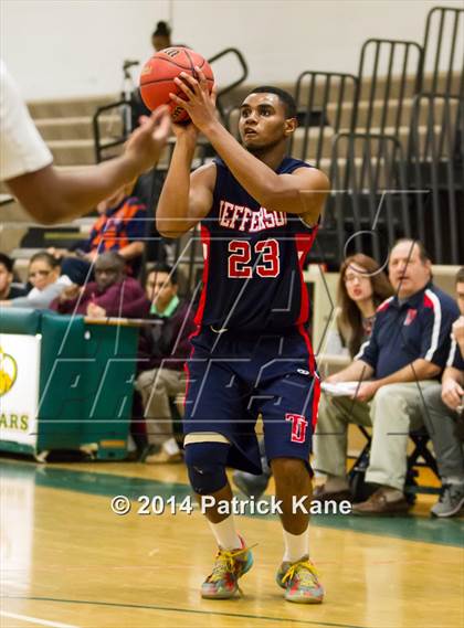 Thumbnail 2 in Jefferson vs Mountain View (Joe Cascio Holiday Classic) photogallery.