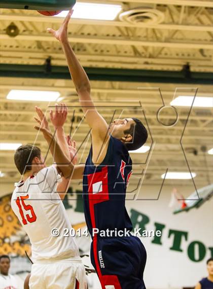 Thumbnail 3 in Jefferson vs Mountain View (Joe Cascio Holiday Classic) photogallery.