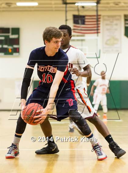 Thumbnail 2 in Jefferson vs Mountain View (Joe Cascio Holiday Classic) photogallery.