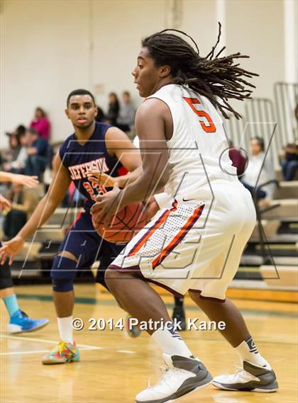 Thumbnail 3 in Jefferson vs Mountain View (Joe Cascio Holiday Classic) photogallery.
