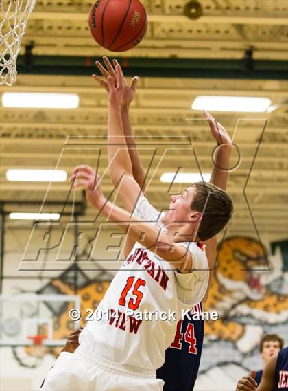 Thumbnail 2 in Jefferson vs Mountain View (Joe Cascio Holiday Classic) photogallery.