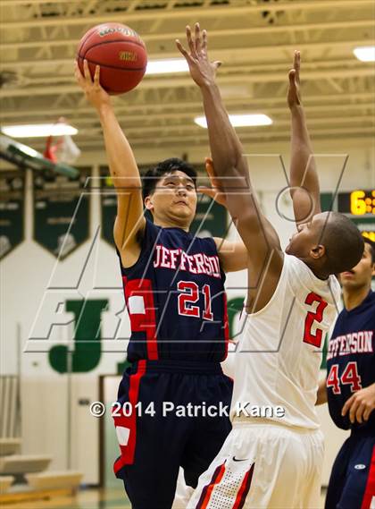 Thumbnail 1 in Jefferson vs Mountain View (Joe Cascio Holiday Classic) photogallery.