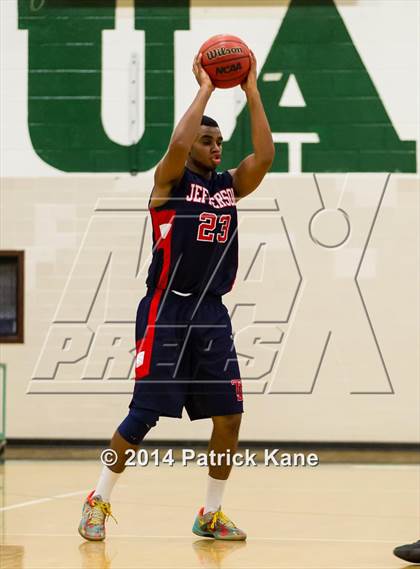 Thumbnail 2 in Jefferson vs Mountain View (Joe Cascio Holiday Classic) photogallery.