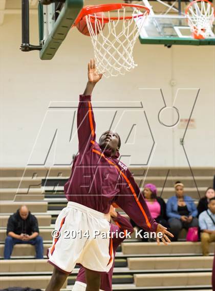 Thumbnail 2 in Jefferson vs Mountain View (Joe Cascio Holiday Classic) photogallery.