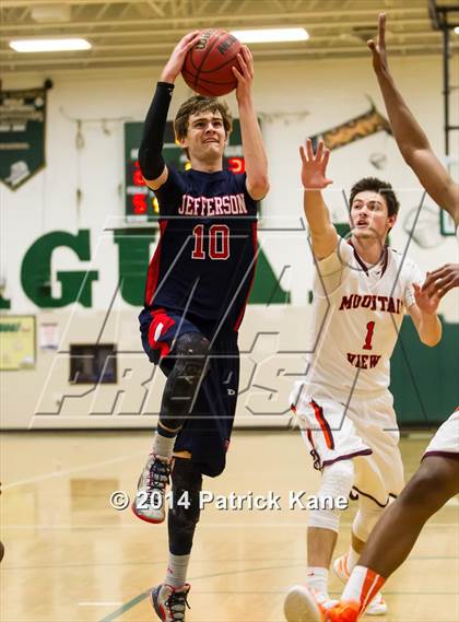 Thumbnail 1 in Jefferson vs Mountain View (Joe Cascio Holiday Classic) photogallery.