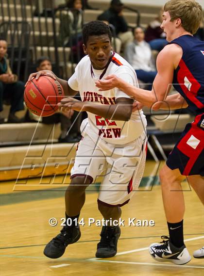 Thumbnail 3 in Jefferson vs Mountain View (Joe Cascio Holiday Classic) photogallery.