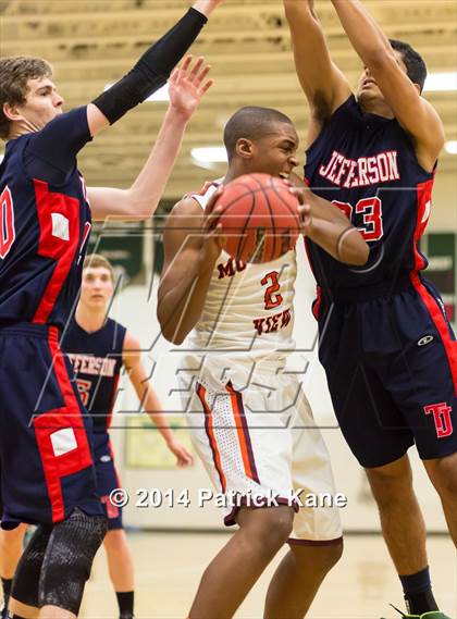 Thumbnail 1 in Jefferson vs Mountain View (Joe Cascio Holiday Classic) photogallery.